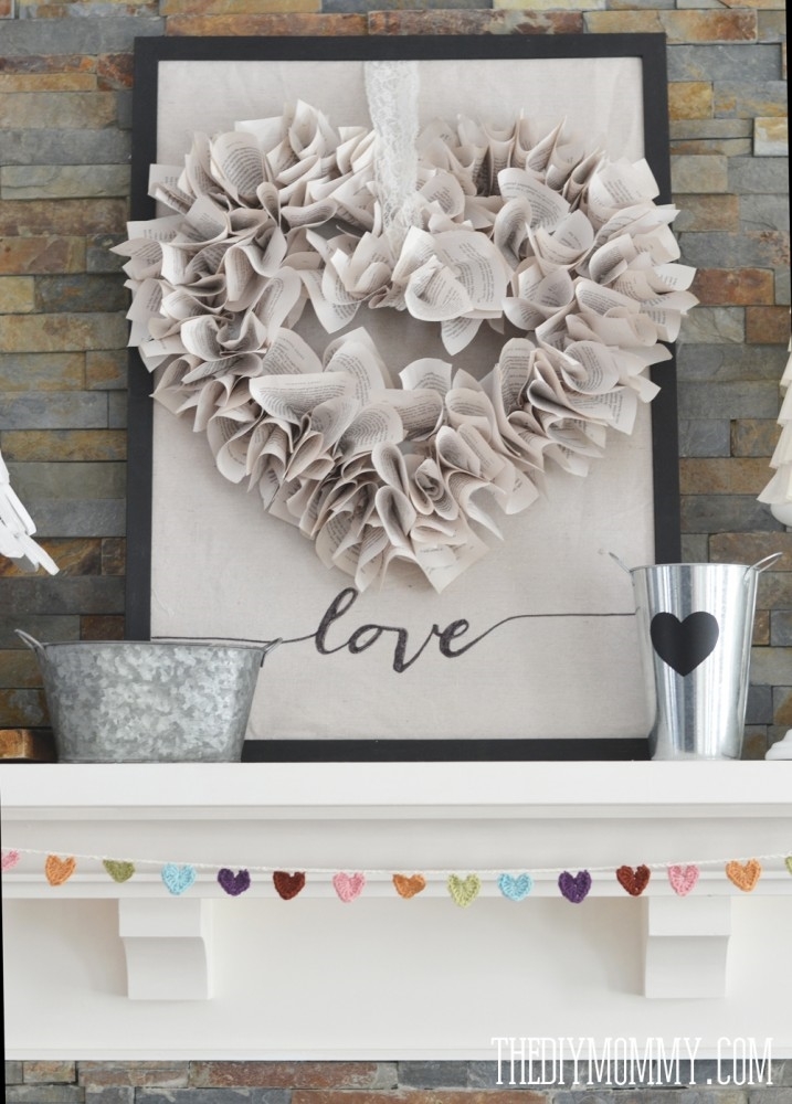 DIY paper wreath décor for Valentine's day