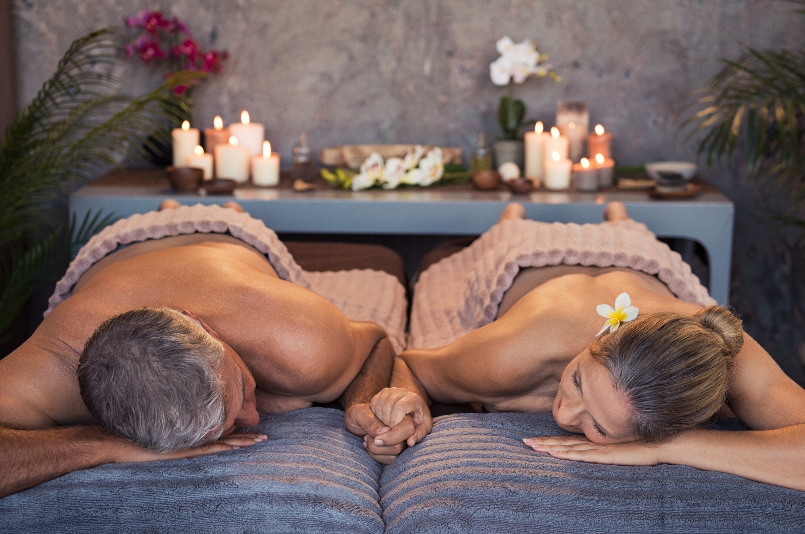 Couple's massage for Valentine's day