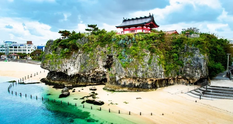 Exploring the islands of Japan - Okinawa